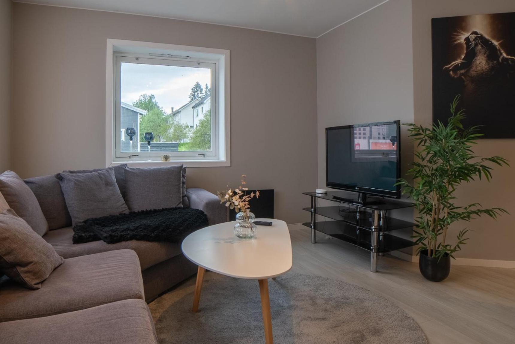 Close To Everything! Stay Comfy! Tromso Exterior photo